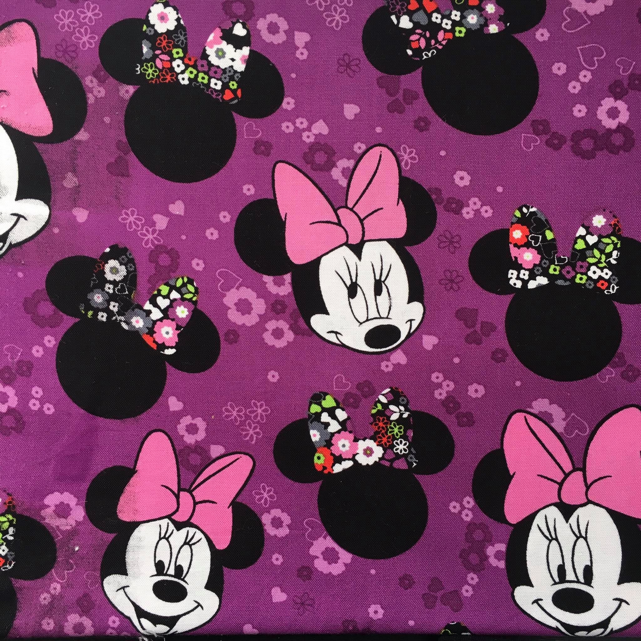 fialová Minnie Mouse